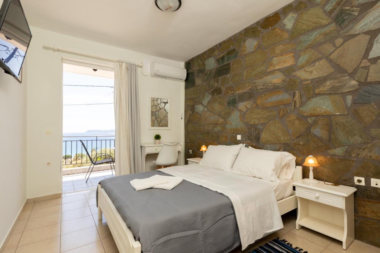 Mavrovoúnion Αnastasia Apartments מראה חיצוני תמונה